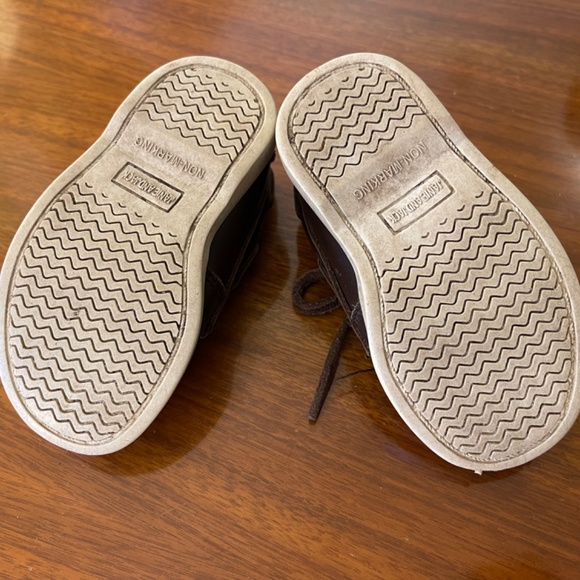 Size 5 Janie and Jack Leather Boat Shoes - Picture 2 of 4